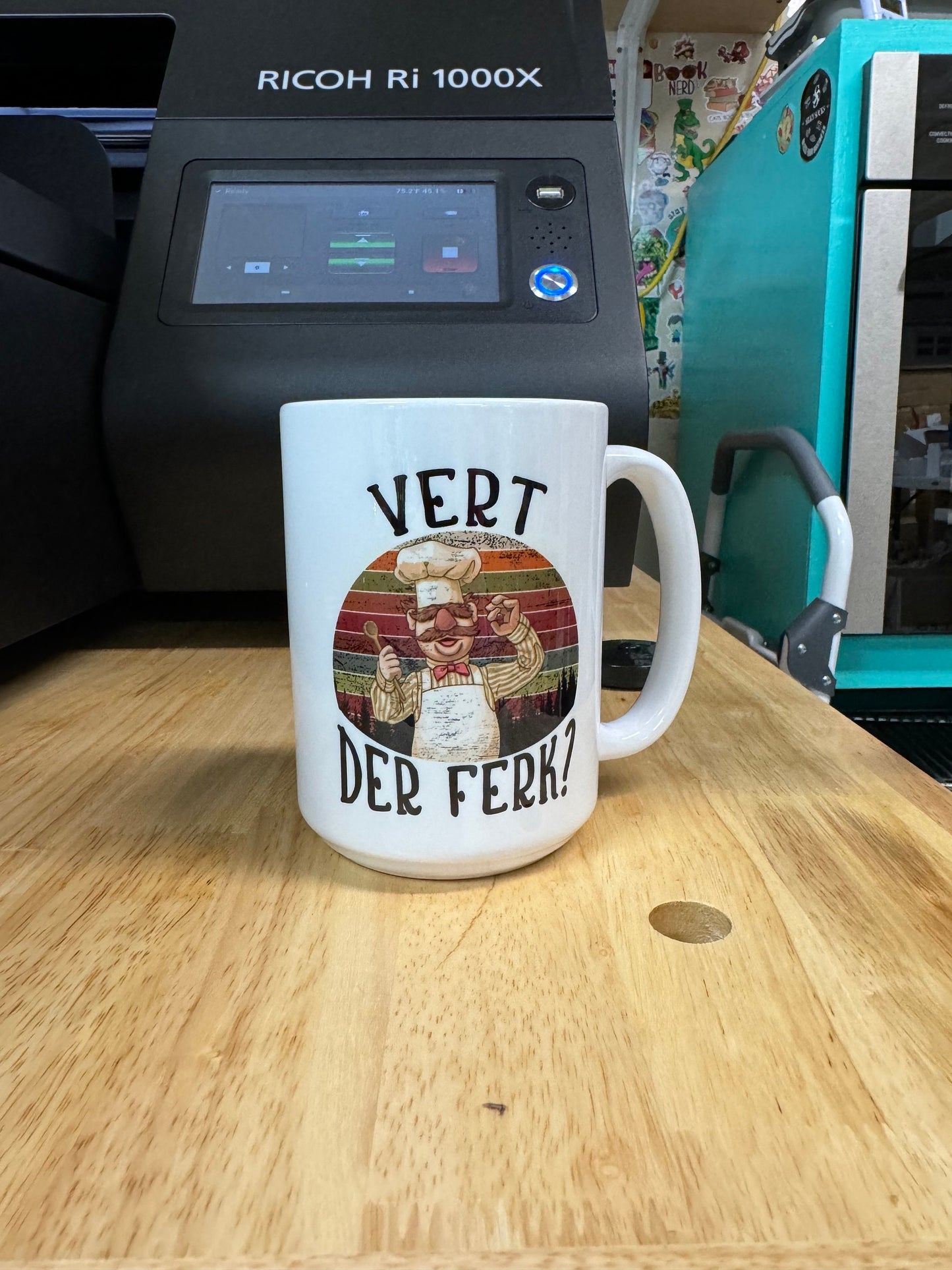 Vert der ferk 15oz ceramic coffee mug.