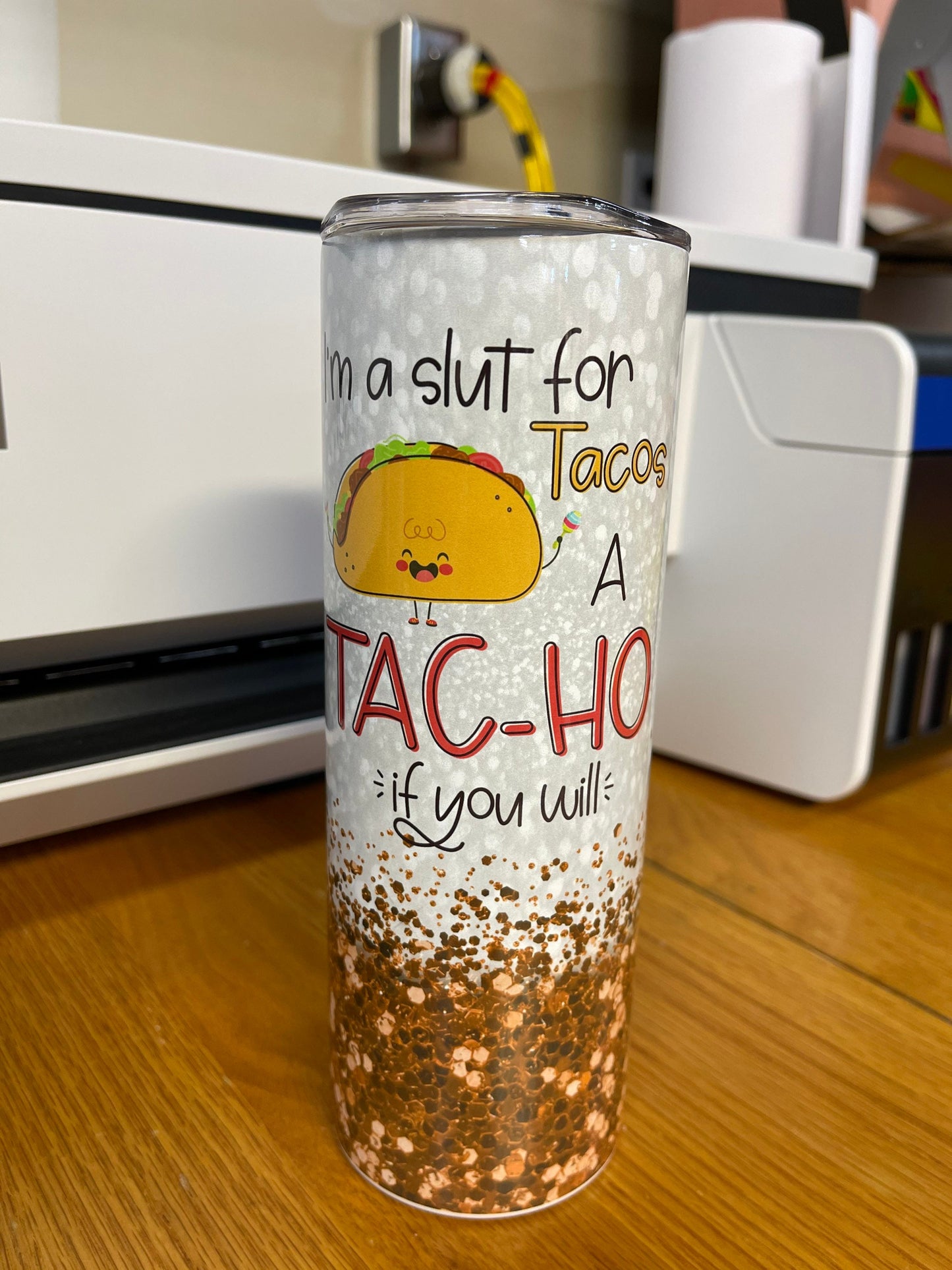 tac-ho tumbler gold  bottom