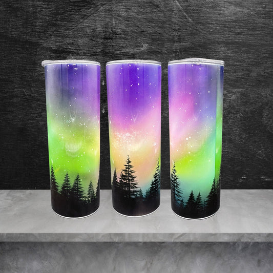 Beautiful Northern Lights tumbler 20oz.